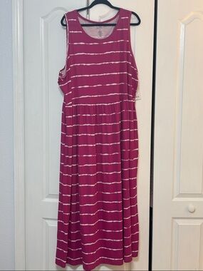 Women’s Plus Sleeveless Magenta Striped Jersey Dress